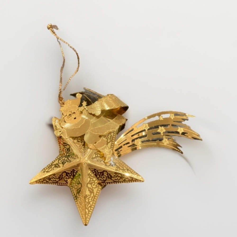 Gold Filigree Shooting Star Santa Ornament Double Sided 3D Metal Cut Out Vintage